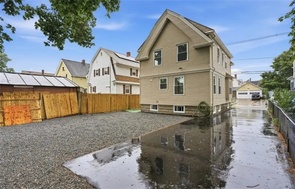 252 Califonia Avenue Providence RI 02905