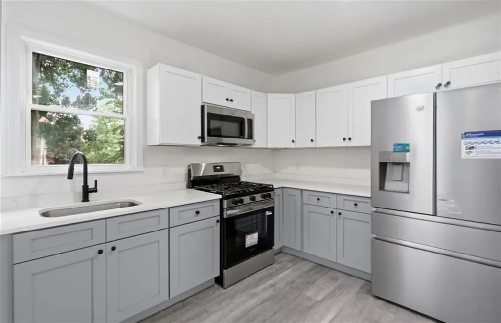 252 Califonia Avenue Providence RI 02905