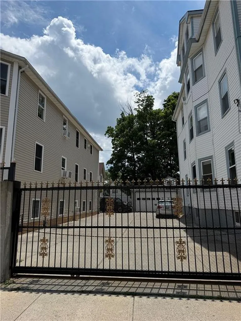30 Atlantic Avenue Providence RI 02907