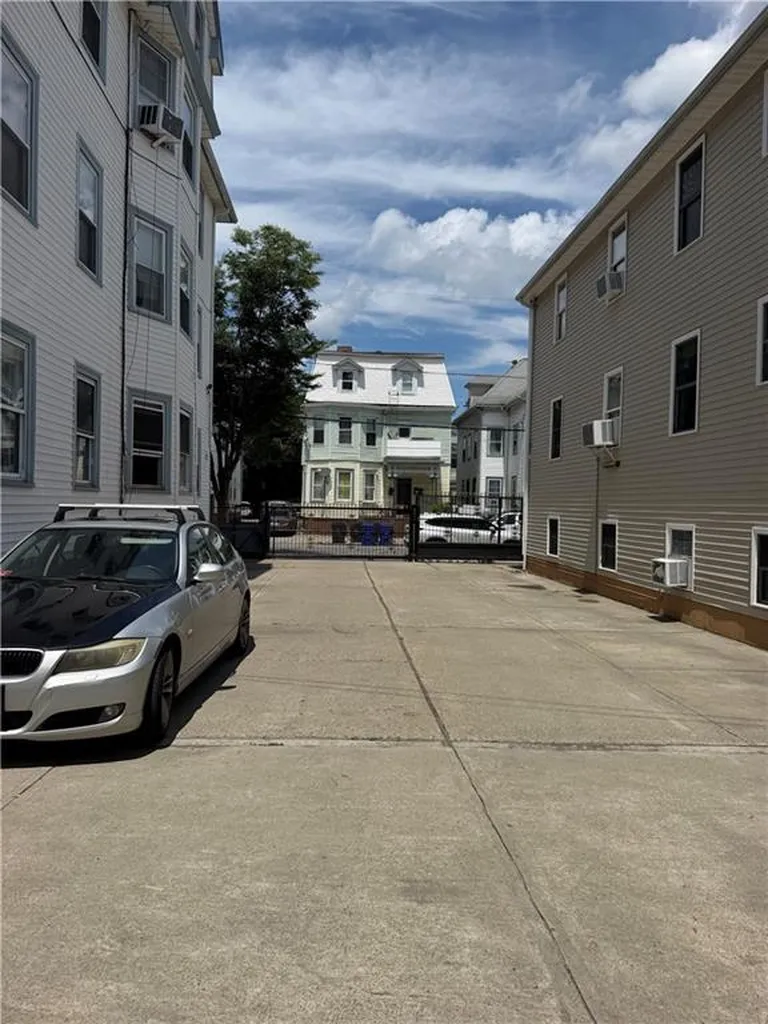 30 Atlantic Avenue Providence RI 02907