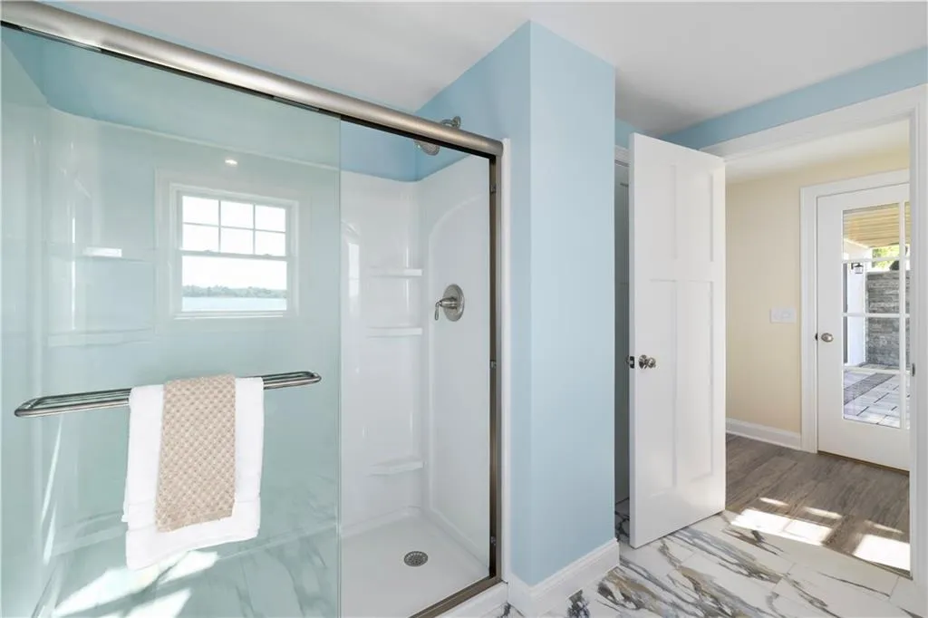 84 Carver Lane Narragansett RI 02882
