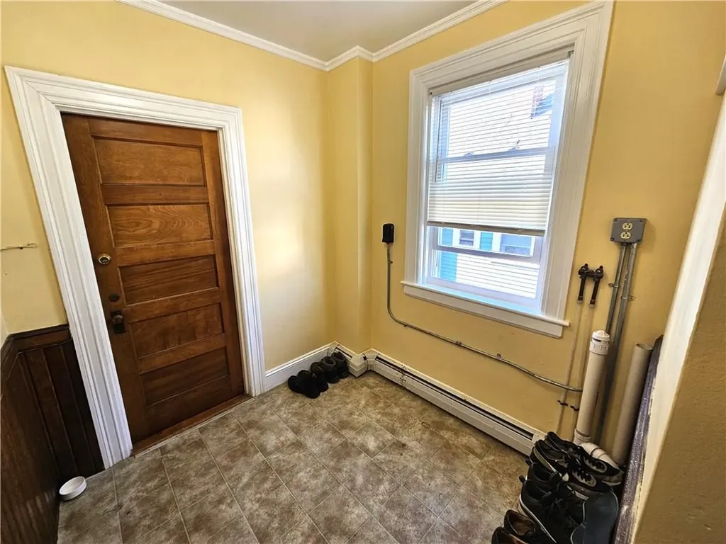 29 31 Laura Street Providence RI 02907