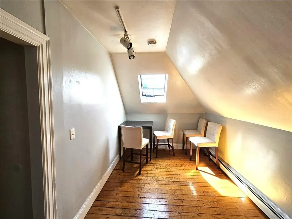 29 31 Laura Street Providence RI 02907