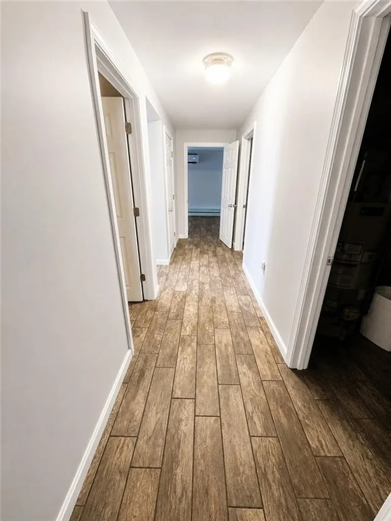 42 Jamestown Boulevard Narragansett RI 02882