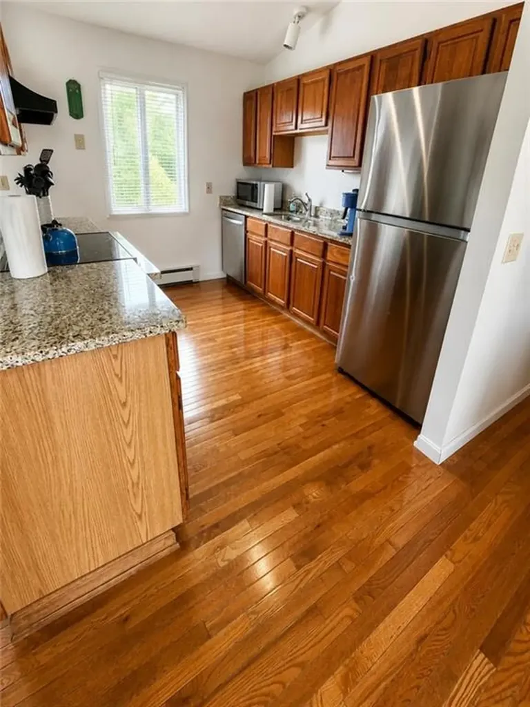 42 Jamestown Boulevard Narragansett RI 02882