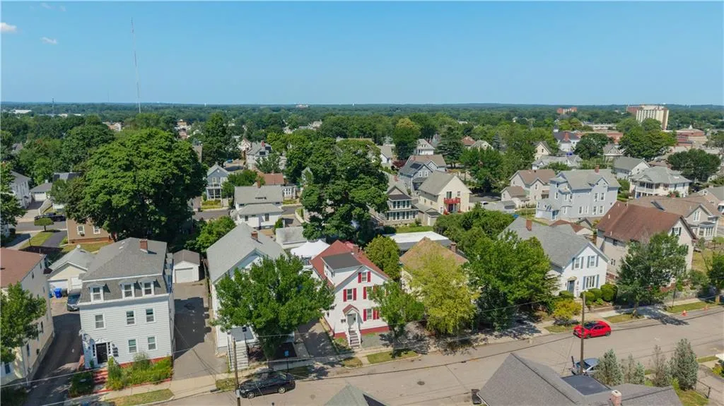 62 Mary Avenue East Providence RI 02914
