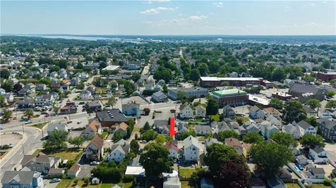 62 Mary Avenue East Providence RI 02914