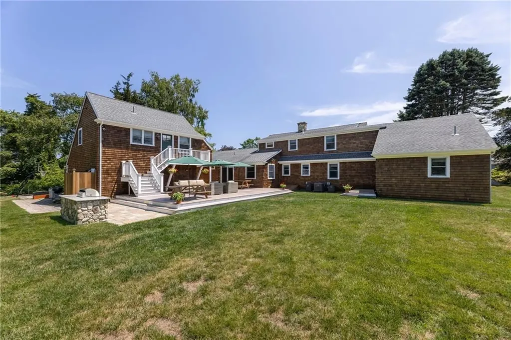 58 Chapman Road Westerly RI 02891