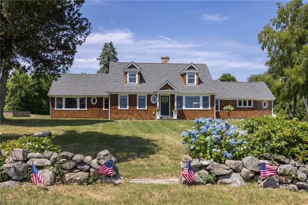58 Chapman Road Westerly RI 02891