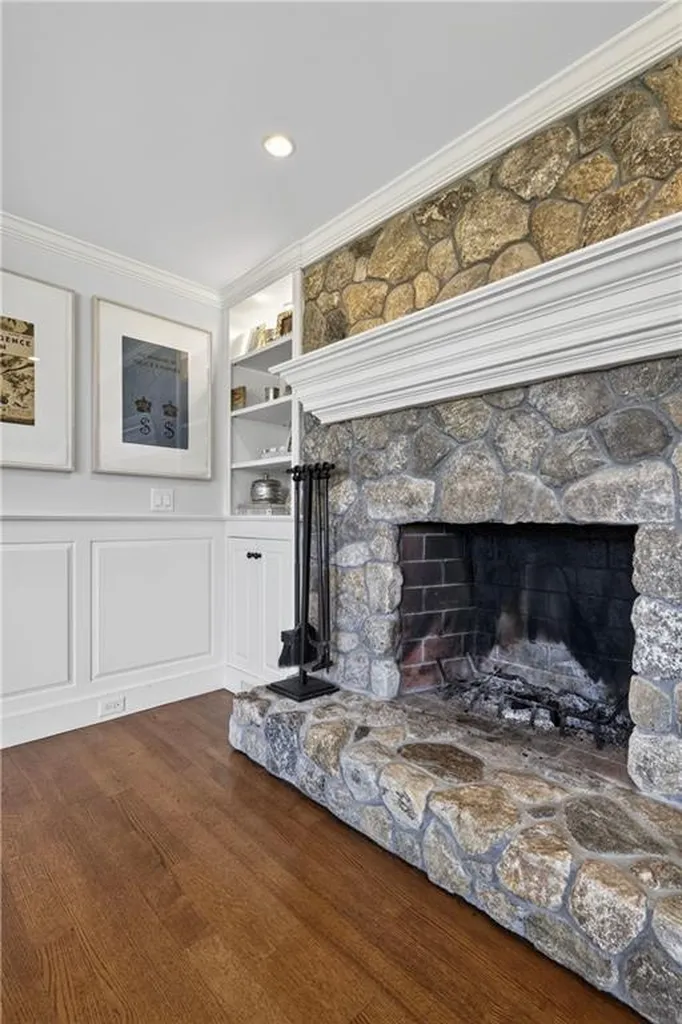 58 Chapman Road Westerly RI 02891