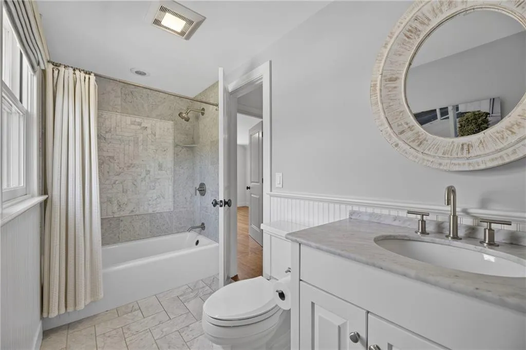 58 Chapman Road Westerly RI 02891