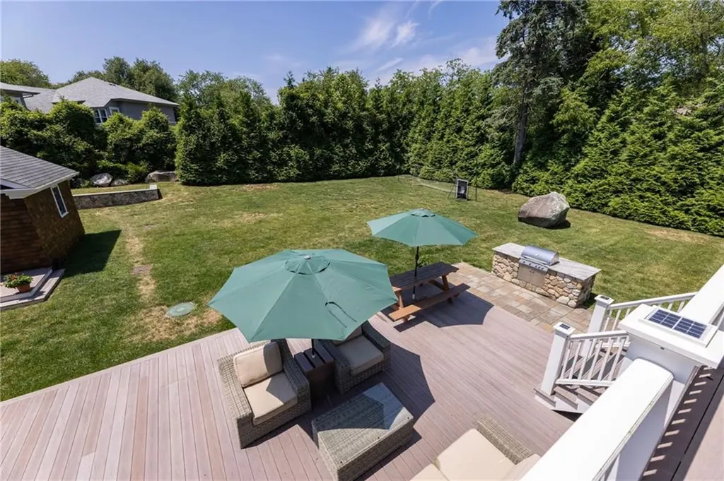 58 Chapman Road Westerly RI 02891