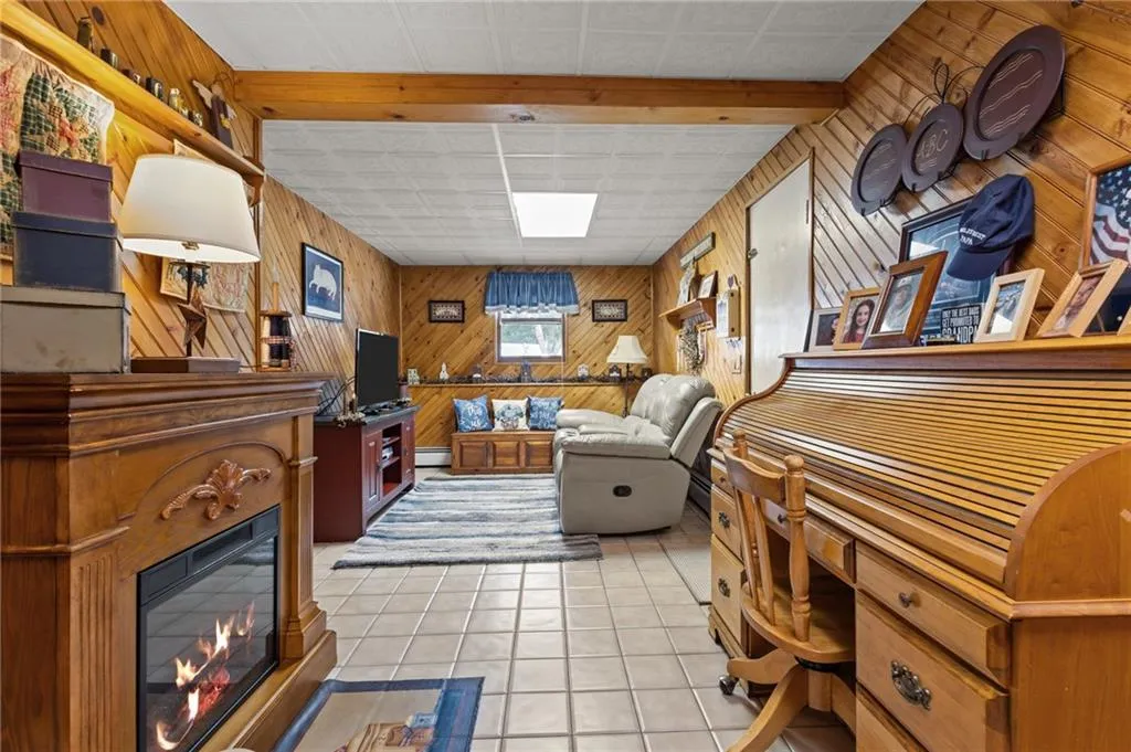 123 Rice Avenue East Providence RI 02914