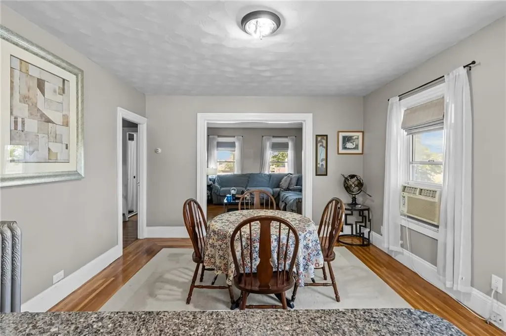 81 Ninth Street East Providence RI 02914