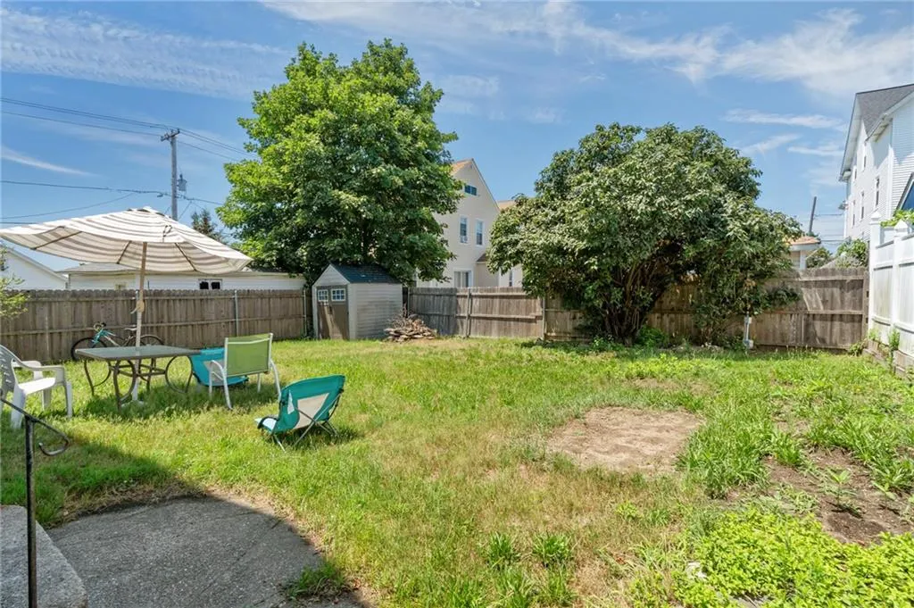81 Ninth Street East Providence RI 02914