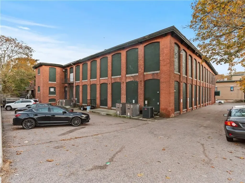 770 Main Street West Warwick RI 02893