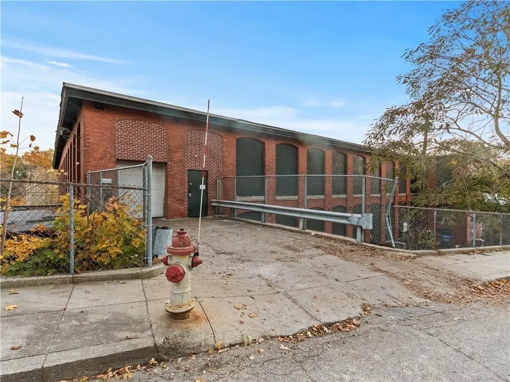 770 Main Street West Warwick RI 02893