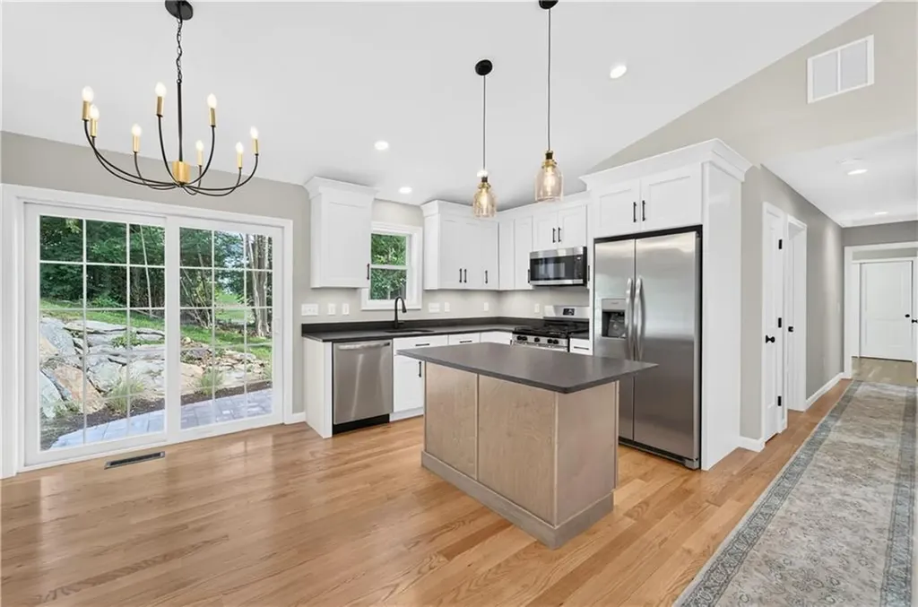 95 Waterman Avenue Johnston RI 02919