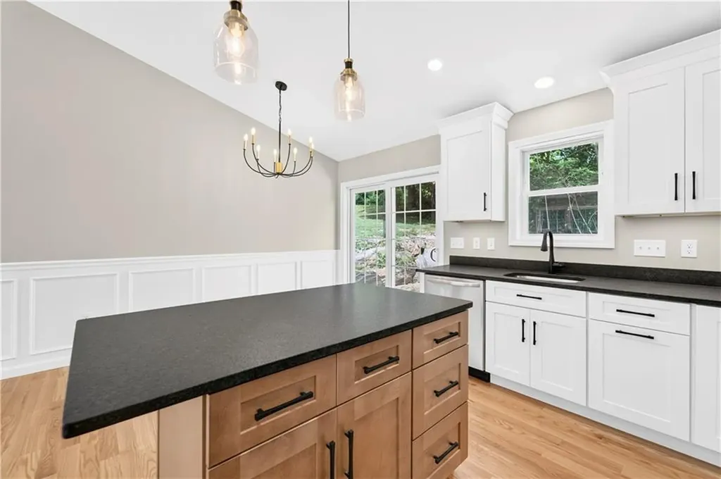 95 Waterman Avenue Johnston RI 02919