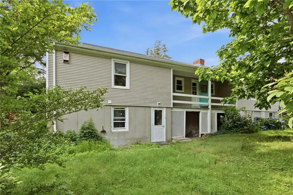 3 Wabasso Terrace Middletown RI 02842