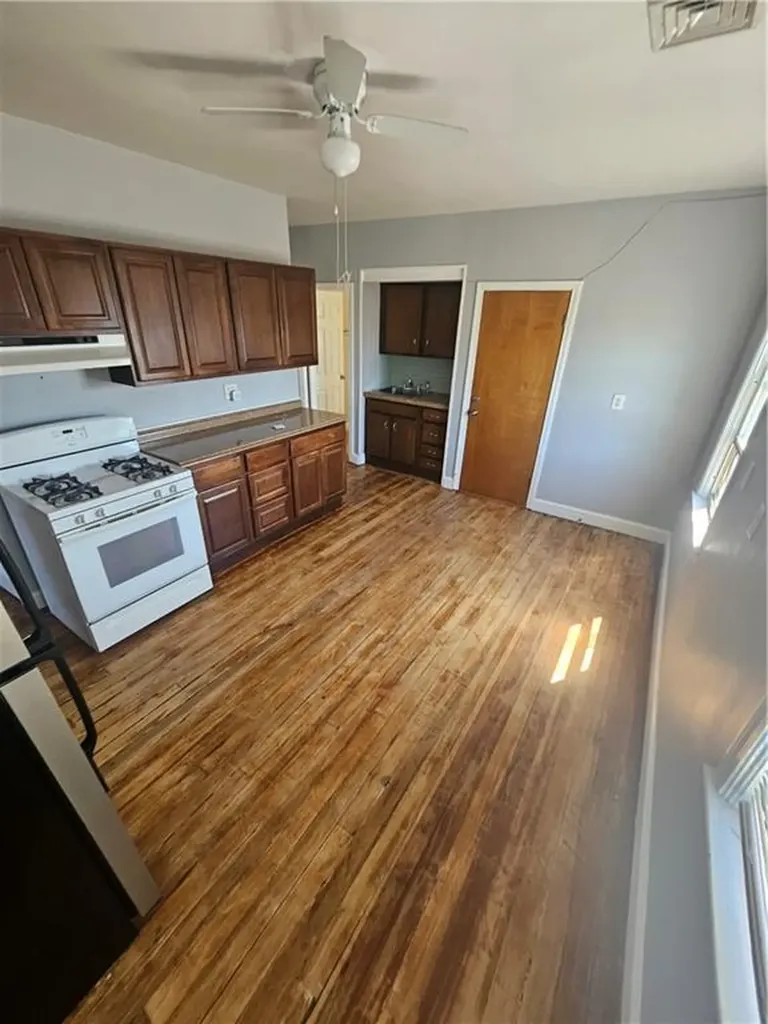 11 Windmill Street Providence RI 02904