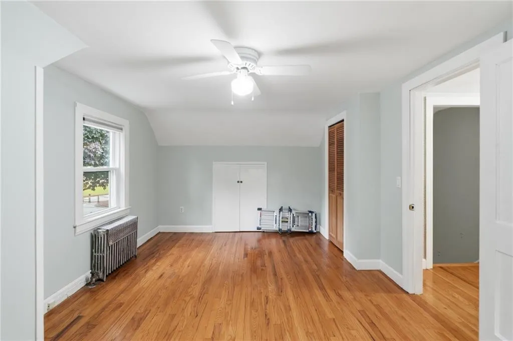123 Hiawatha Street Warwick RI 02888