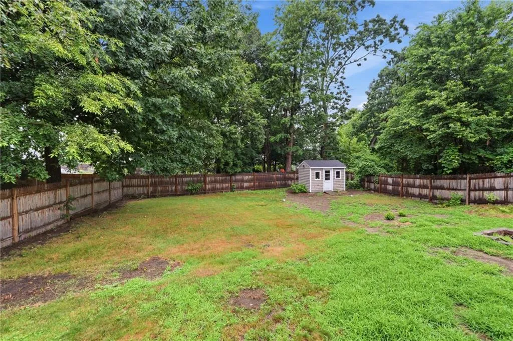 123 Hiawatha Street Warwick RI 02888