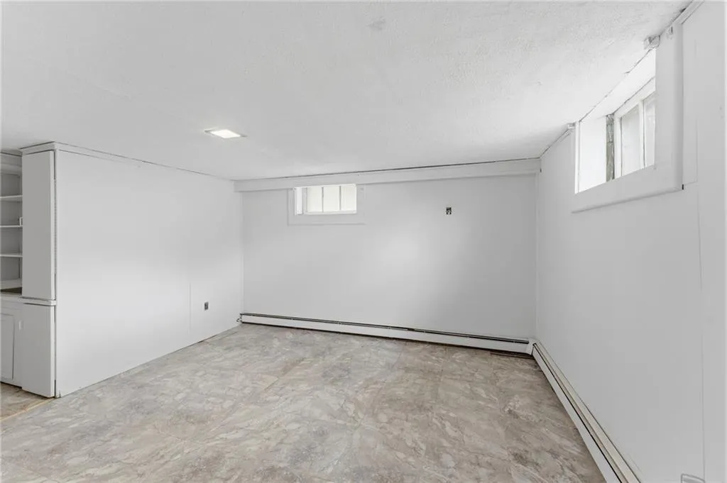 102 Overhill Road Providence RI 02906