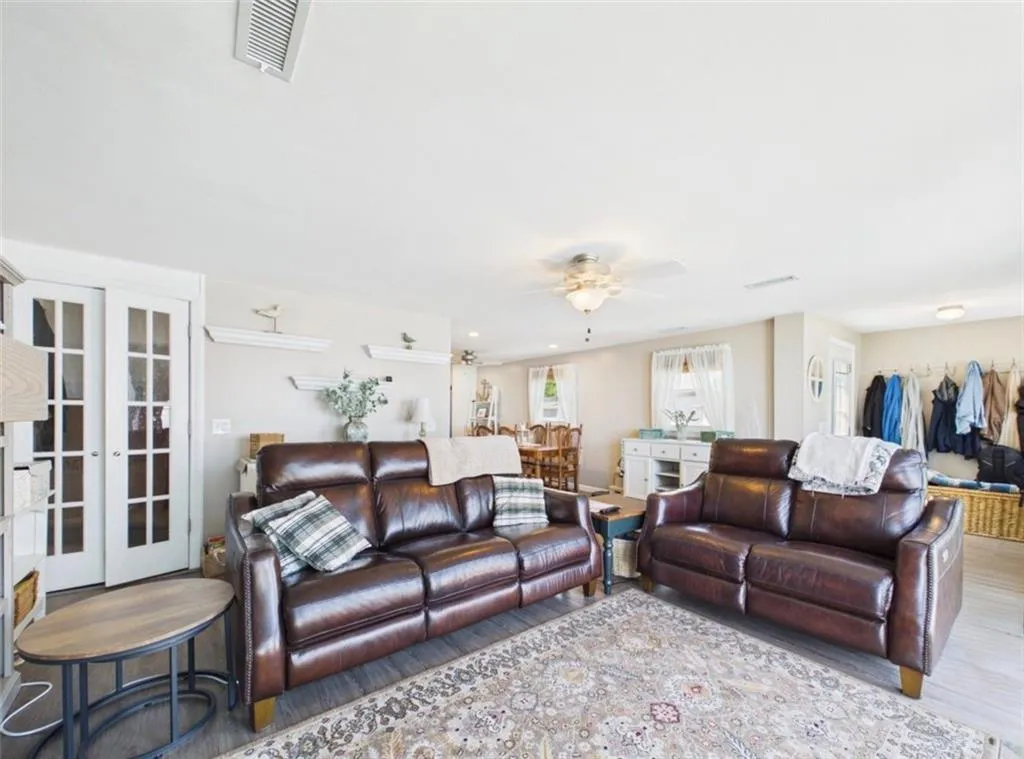 69 Namquid Drive Warwick RI 02888