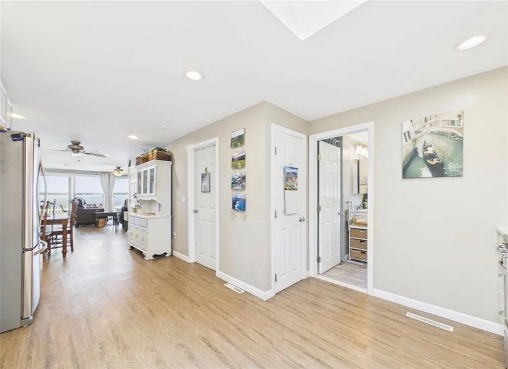 69 Namquid Drive Warwick RI 02888