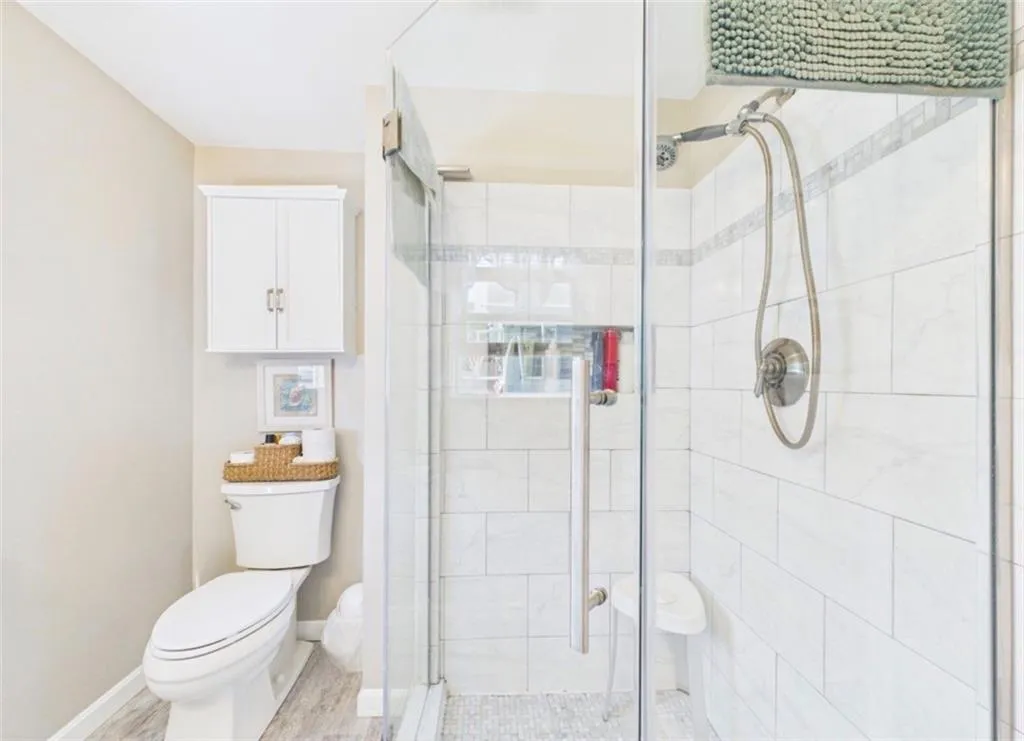 69 Namquid Drive Warwick RI 02888