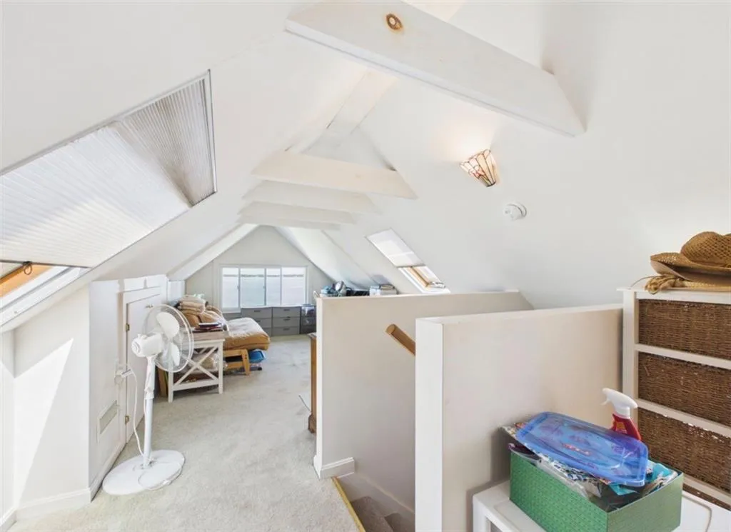 69 Namquid Drive Warwick RI 02888