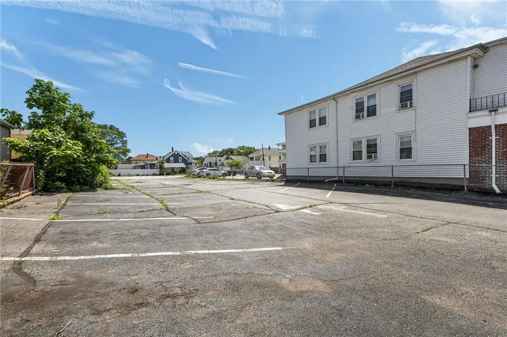 162 Vincent Avenue North Providence RI 02904