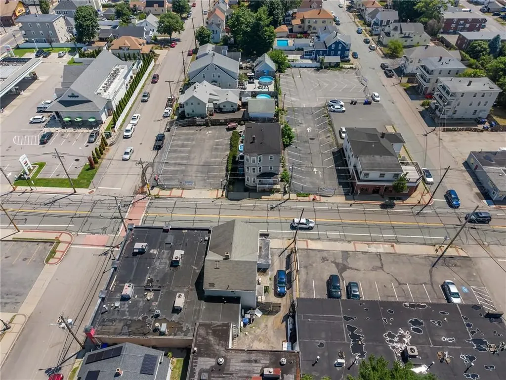 1058 Charles Street North Providence RI 02904