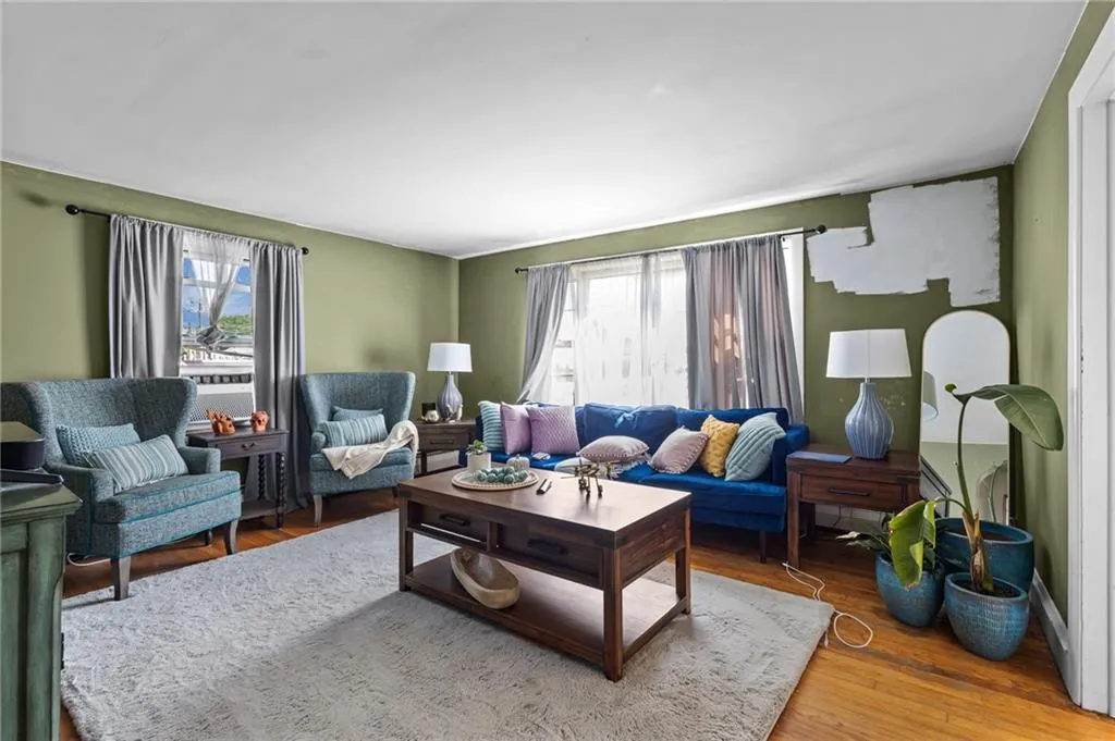 1058 Charles Street North Providence RI 02904