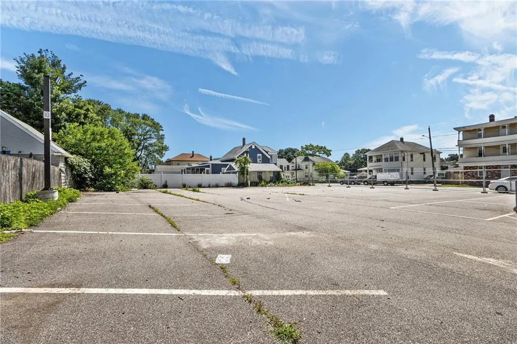 1058 Charles Street North Providence RI 02904