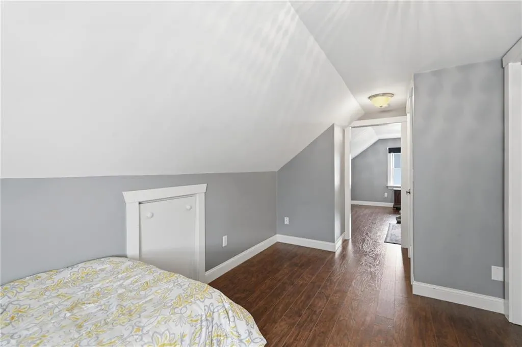 22 Yale Avenue East Providence RI 02915