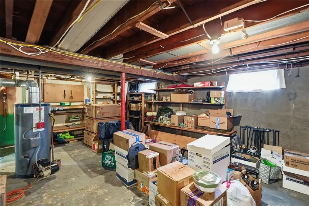 22 Yale Avenue East Providence RI 02915