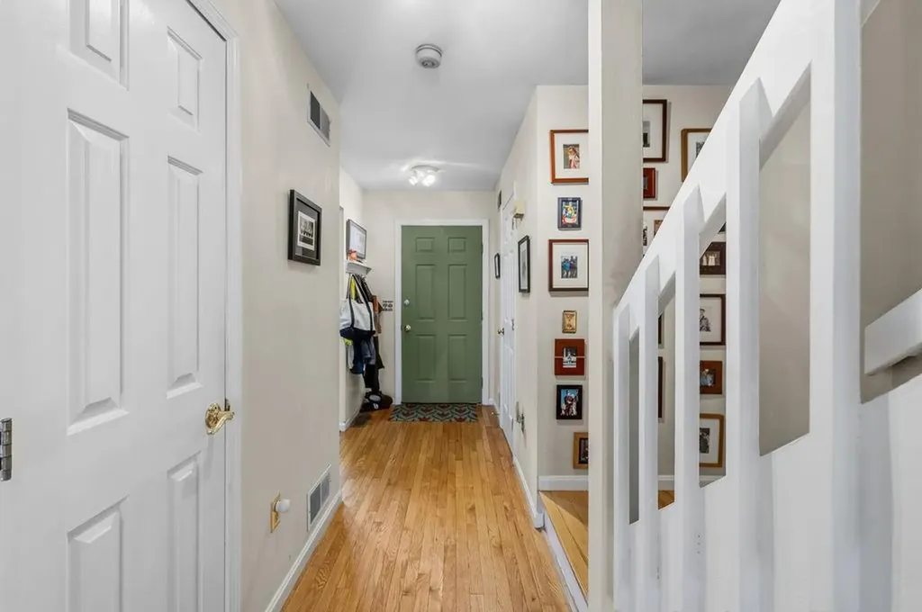 878 Bullocks Point Avenue East Providence RI 02915
