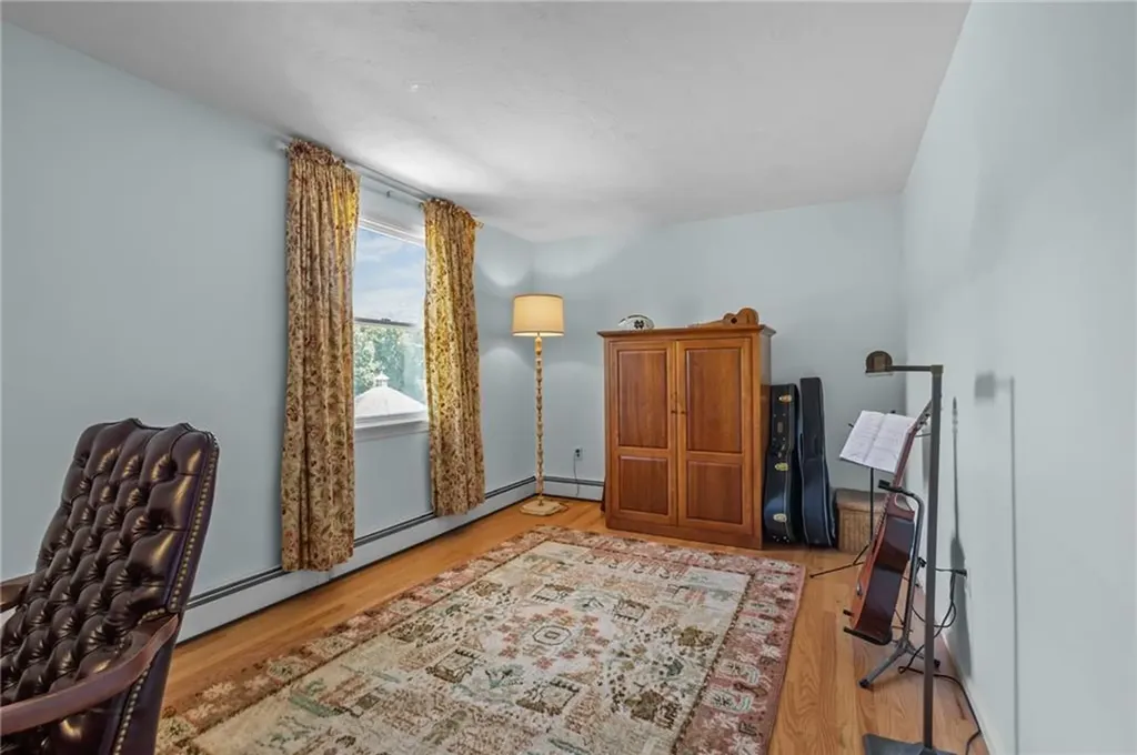 11 Stonegate Road Warren RI 02885
