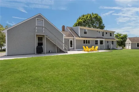 11 Stonegate Road Warren RI 02885