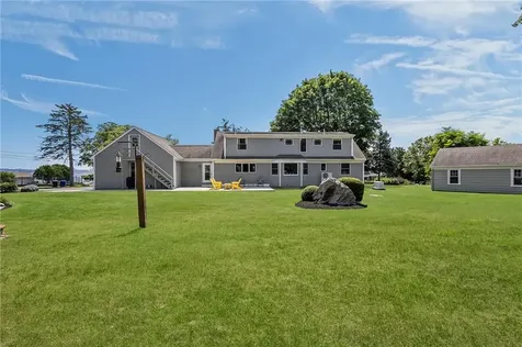 11 Stonegate Road Warren RI 02885