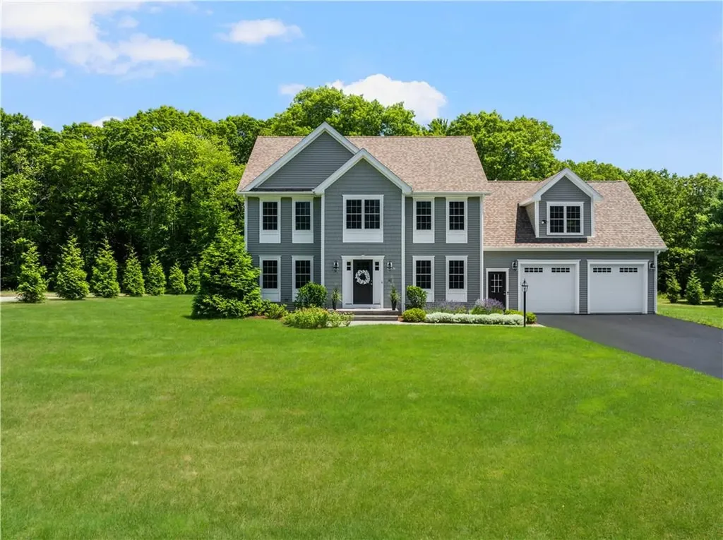 42 East Lantern Road Lincoln RI 02865