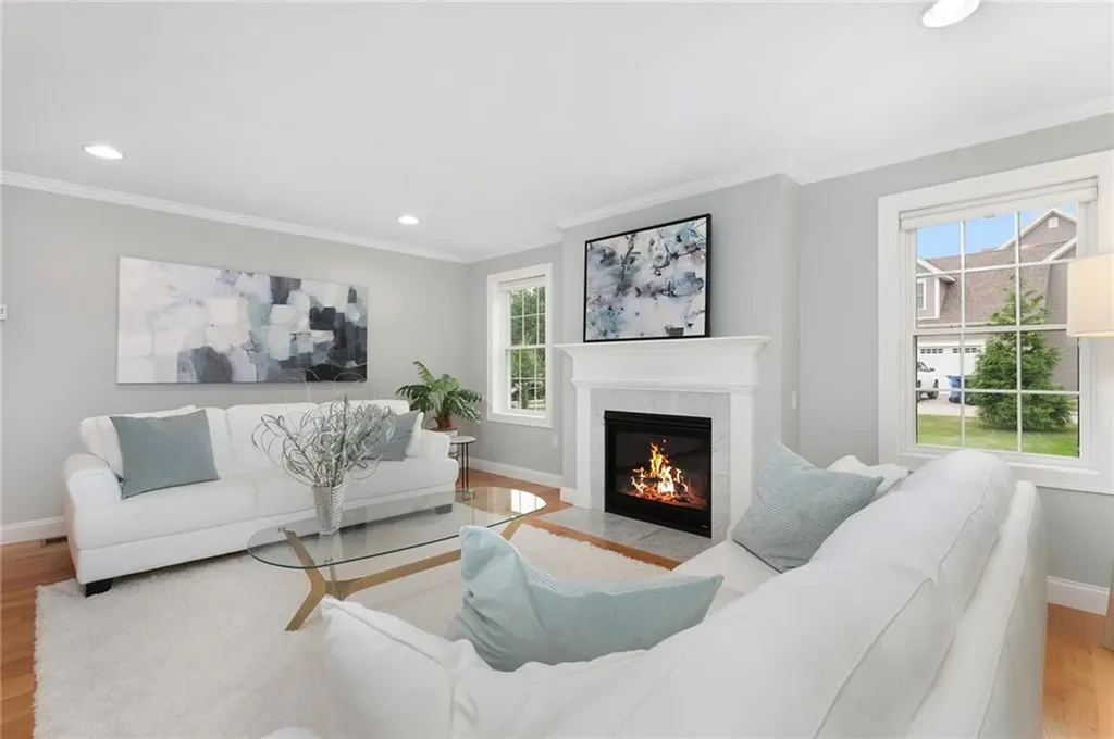 42 East Lantern Road Lincoln RI 02865