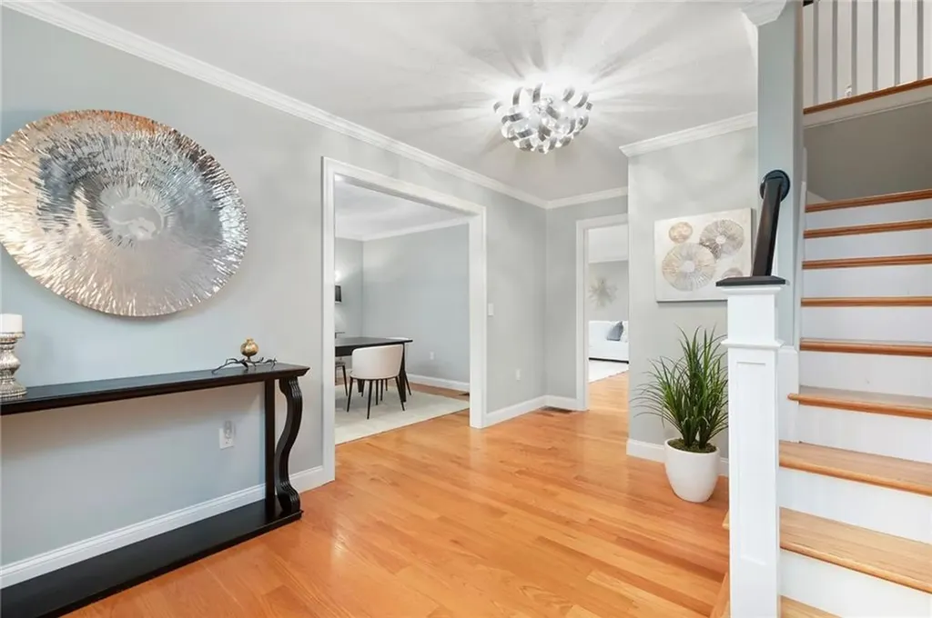 42 East Lantern Road Lincoln RI 02865