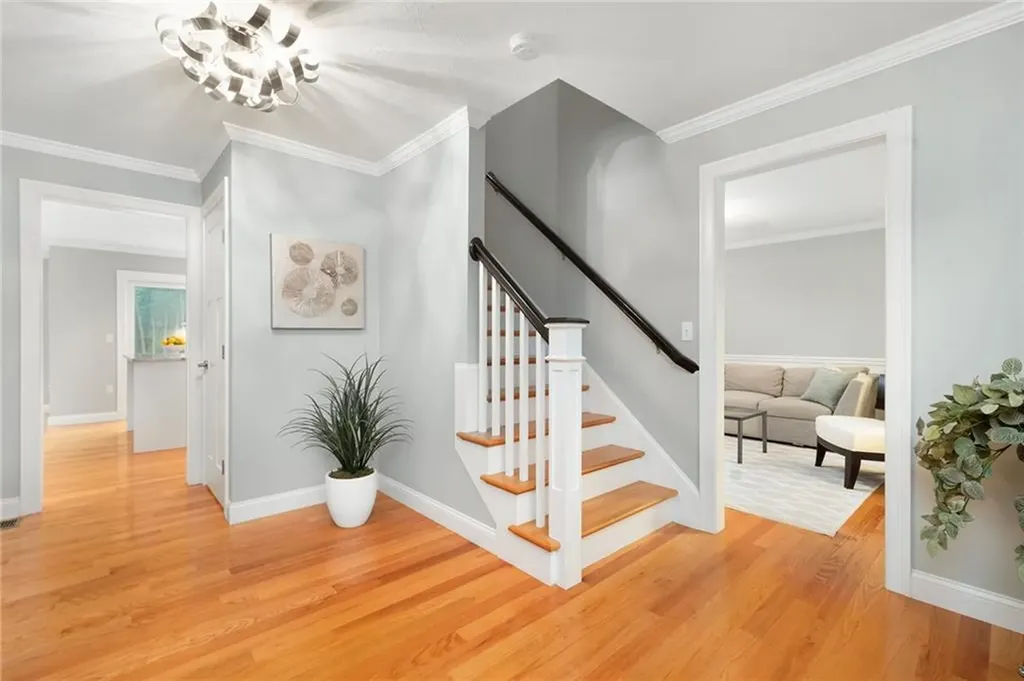 42 East Lantern Road Lincoln RI 02865
