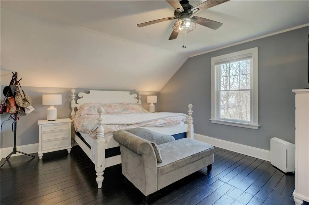 499 Seven Mile Road Cranston RI 02831