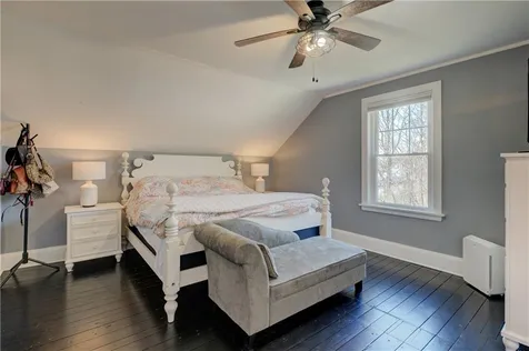 499 Seven Mile Road Cranston RI 02831