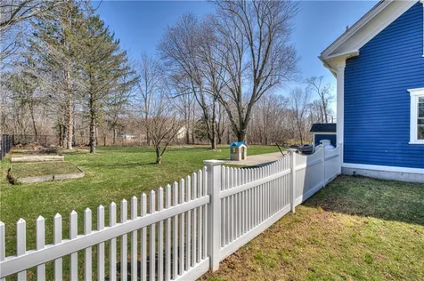 499 Seven Mile Road Cranston RI 02831