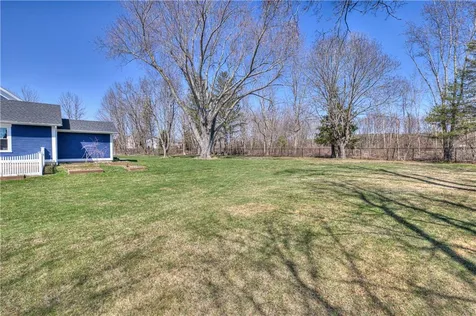 499 Seven Mile Road Cranston RI 02831